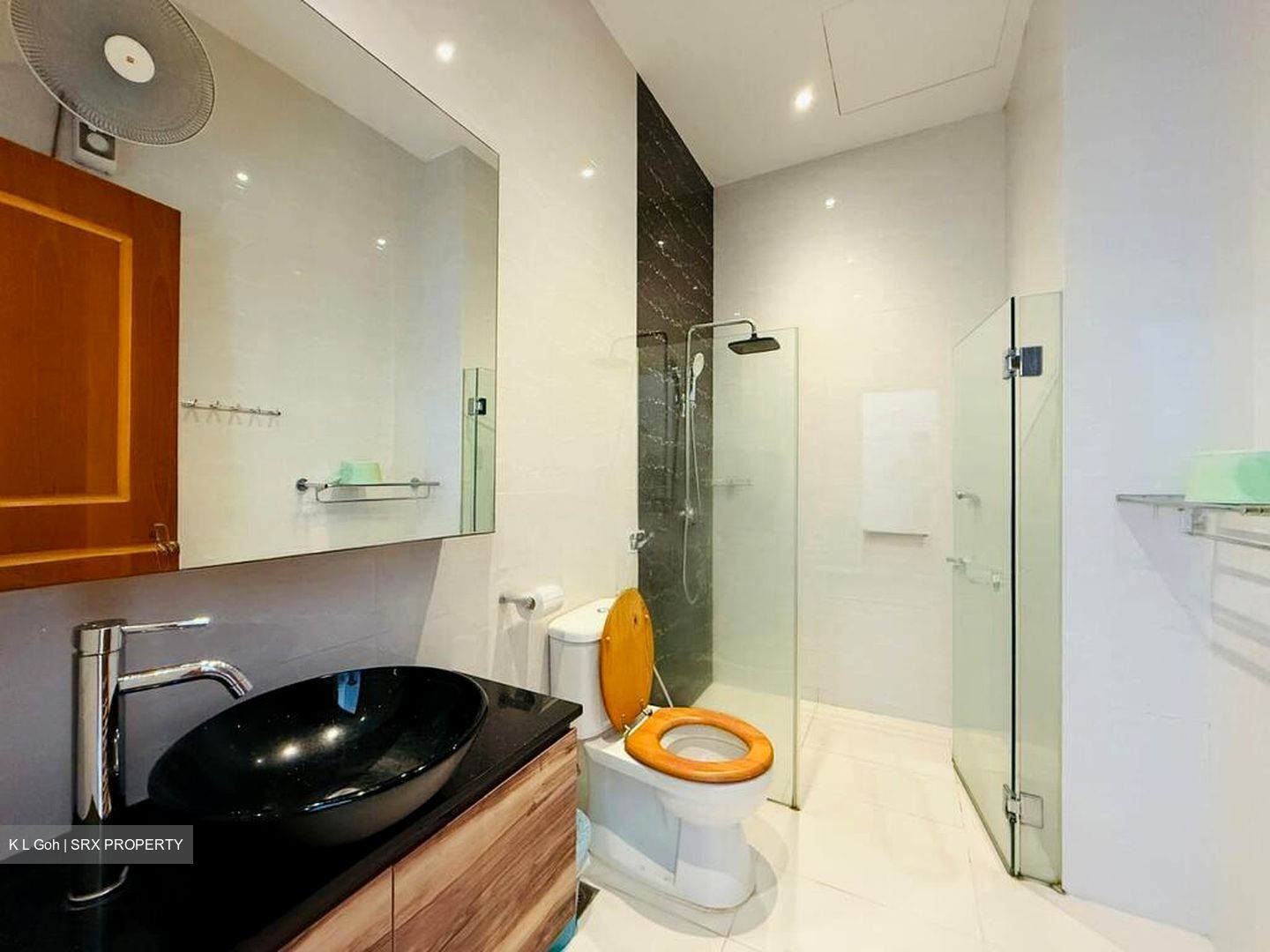 Thomson Ridge Estate (D20), Terrace - For Sale #107396521