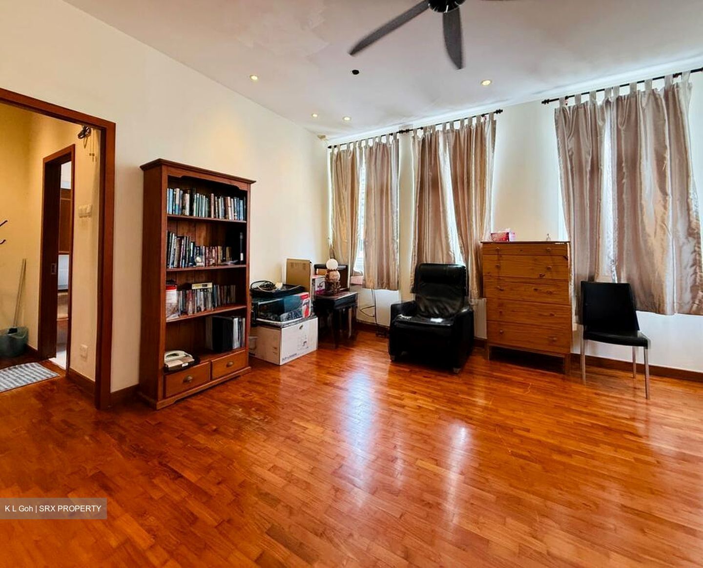 Thomson Ridge Estate (D20), Terrace - For Sale #107396521