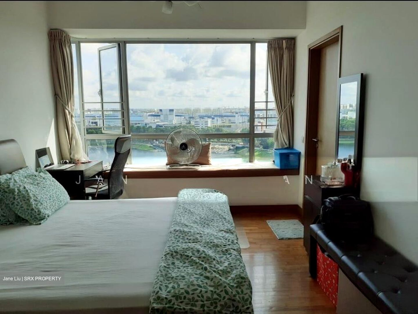 Waterfront Key (D16), Condominium - For Rent #93998451